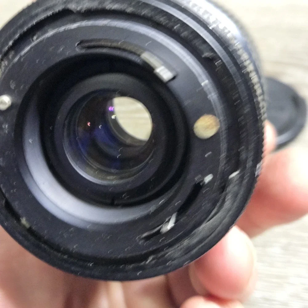 Toyo Optics Auto Tele Zoom Camera Lens 1:4.5  80-200mm Made in Japan